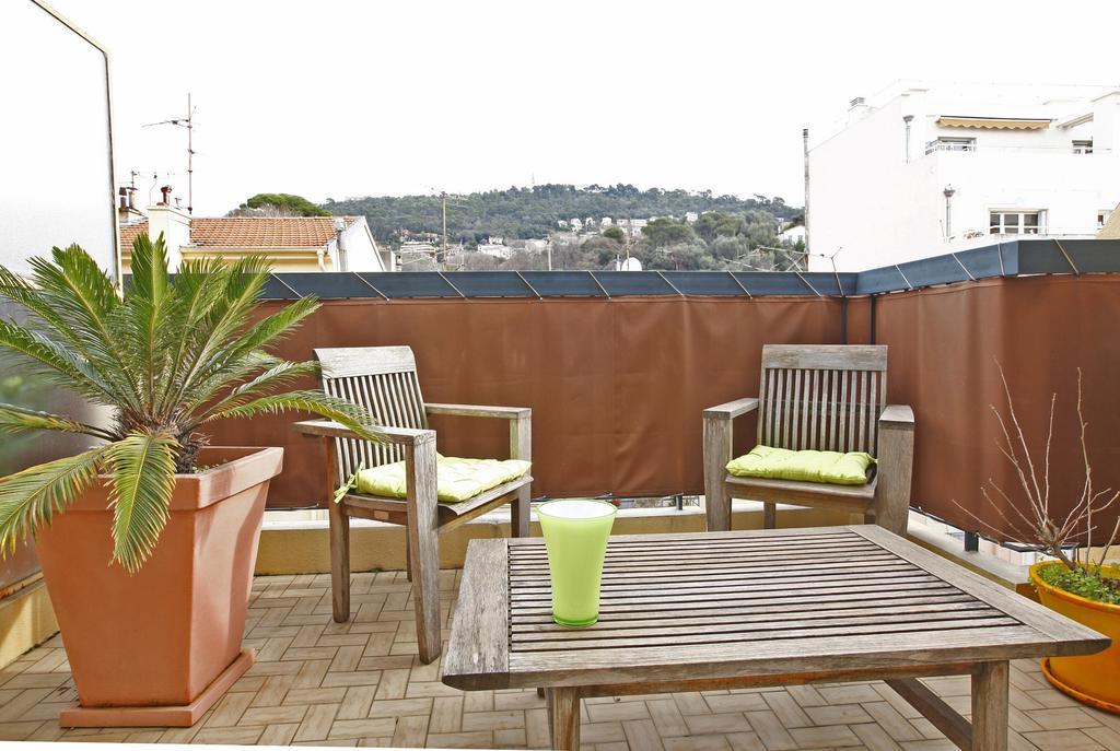 Appartement 6 Personnes Avec Terrasse Le Port Nice Pokoj fotografie