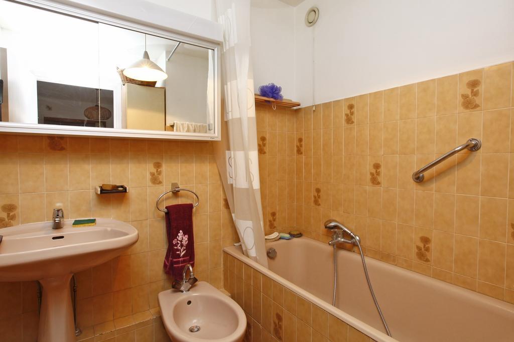 Appartement 6 Personnes Avec Terrasse Le Port Nice Pokoj fotografie