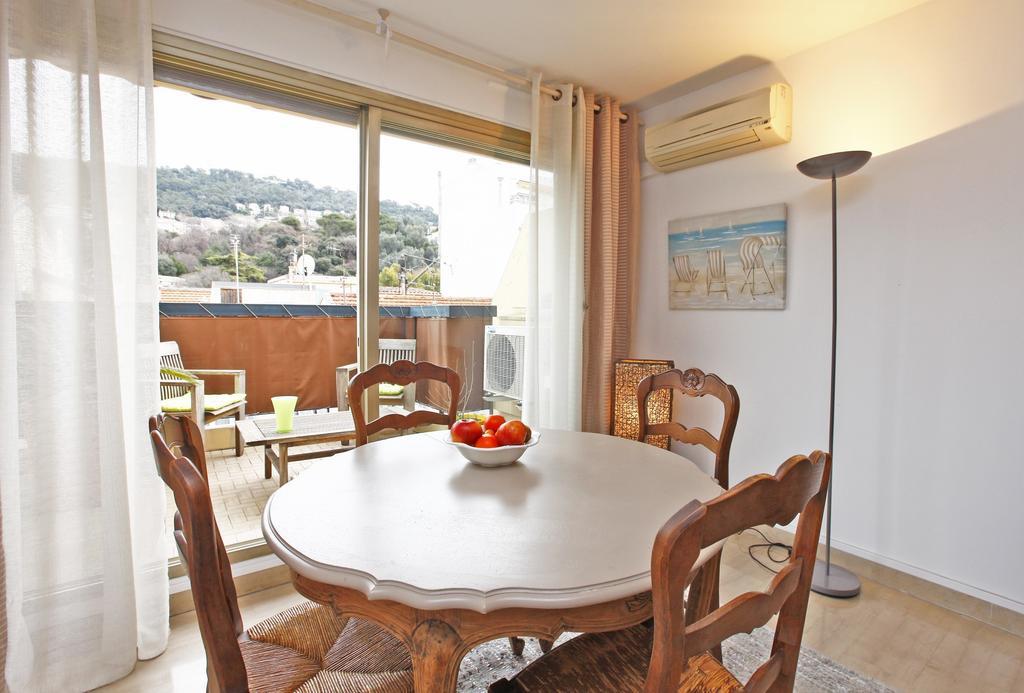 Appartement 6 Personnes Avec Terrasse Le Port Nice Pokoj fotografie