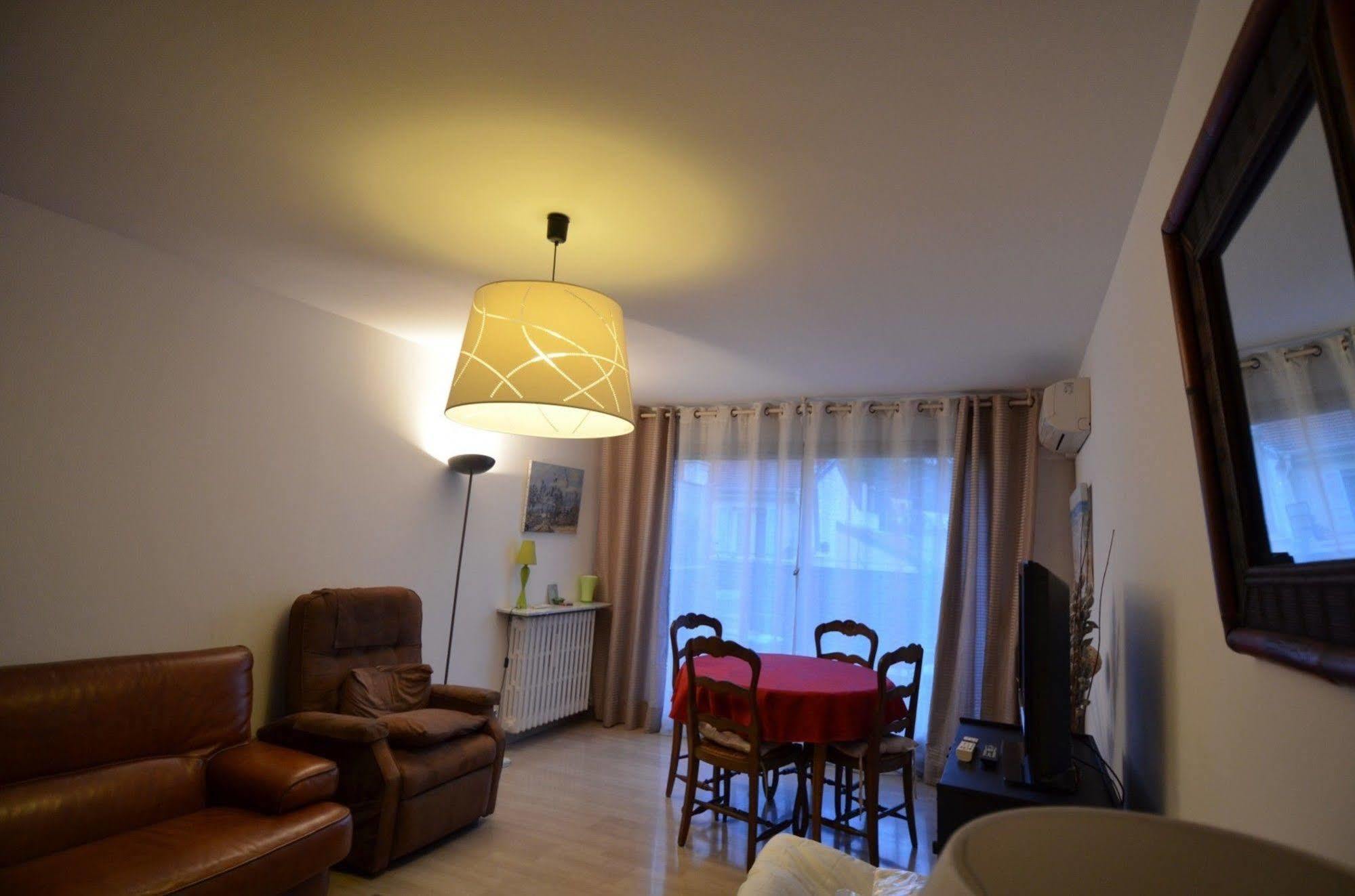 Appartement 6 Personnes Avec Terrasse Le Port Nice Exteriér fotografie