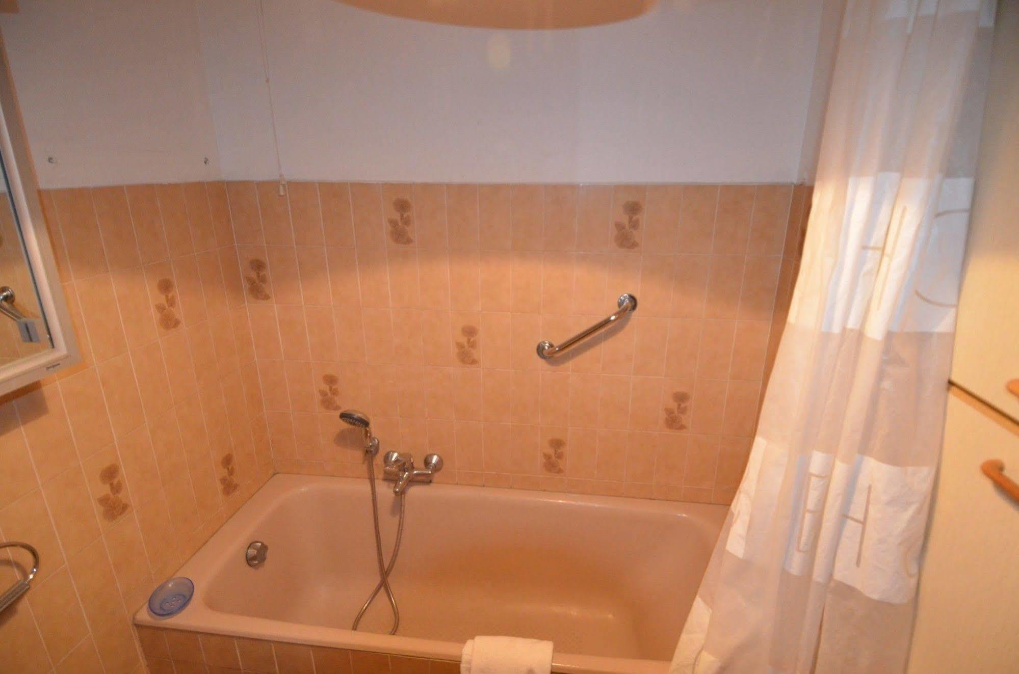 Appartement 6 Personnes Avec Terrasse Le Port Nice Exteriér fotografie